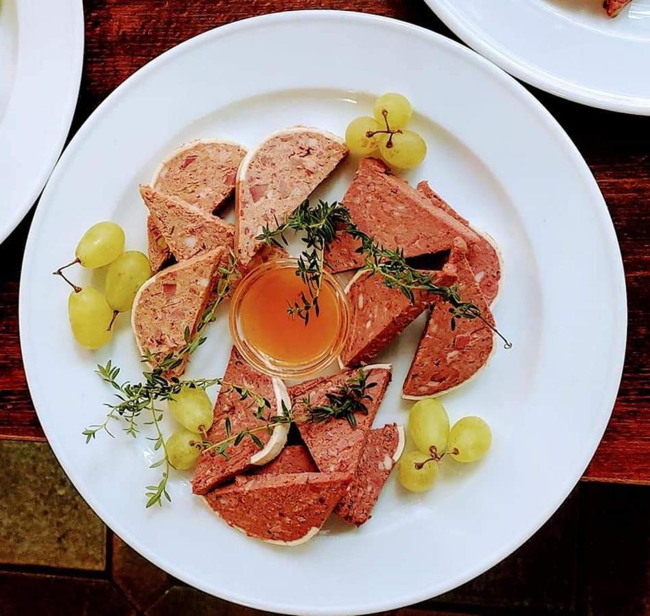 فندق Osteria La Riva Minusio المظهر الخارجي الصورة